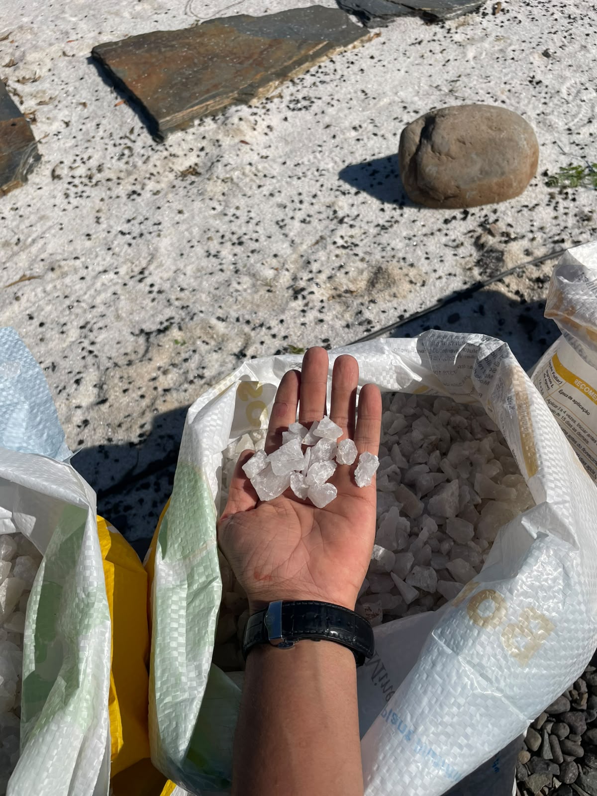 Cuarzo blanco Almendra · 30 kg