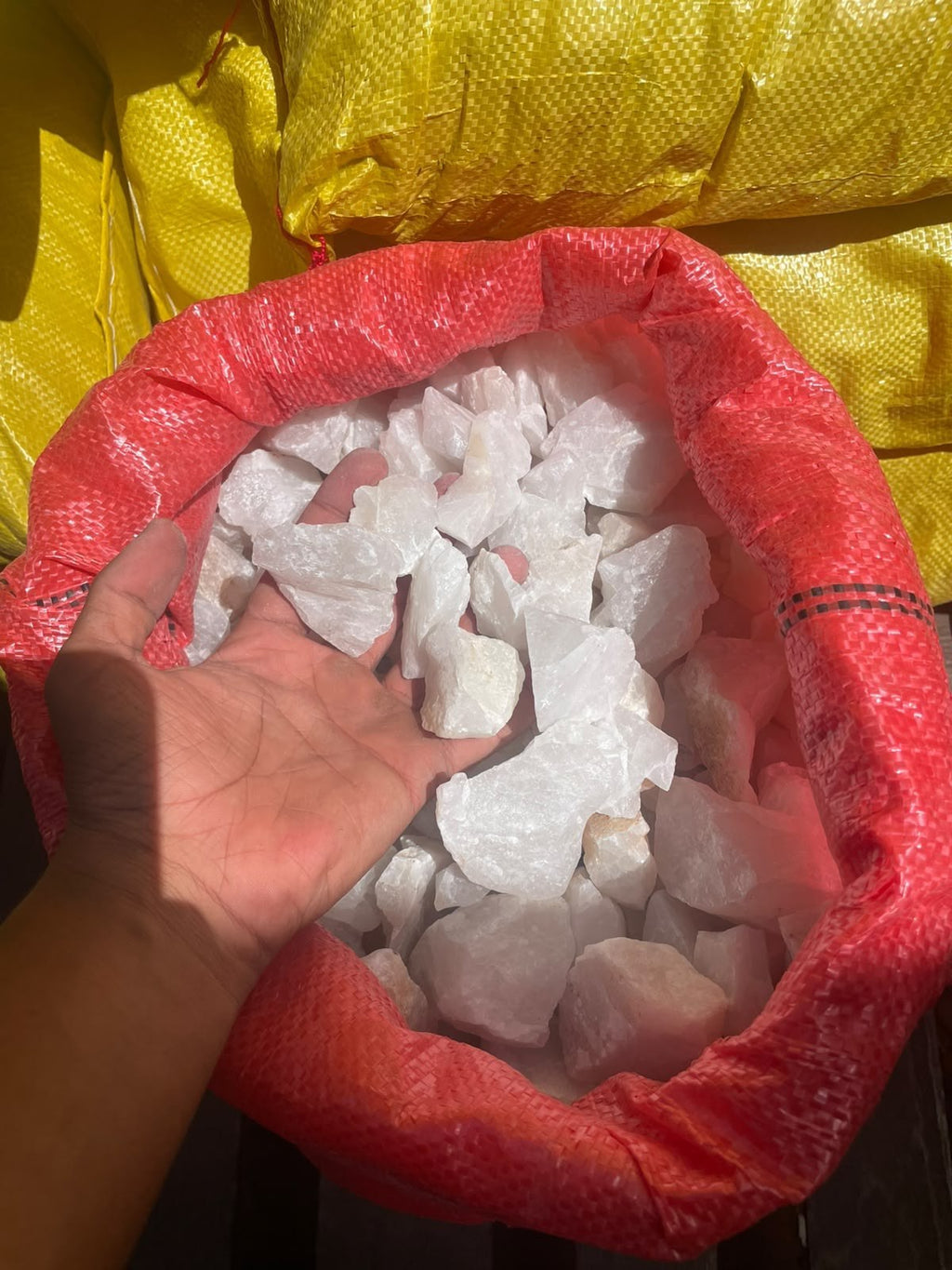 Cuarzo blanco Nuez · 30 kg