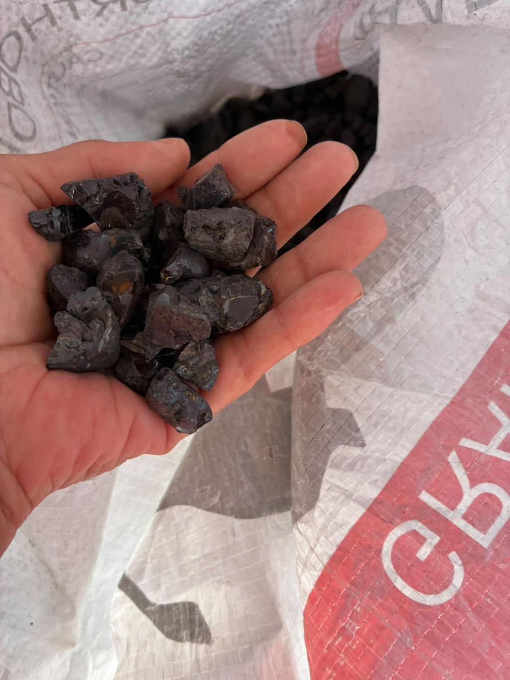 Piedra negra brillante Nuez · 30 kg